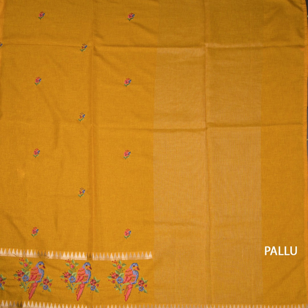 RTSR42457-2-Raw-Silk-Mango-Yellow-Thread-Work-Saree-03-pallu