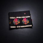 RTSR42458-1-Raw-Silk-Black-Thread-Work-Saree-02-fold