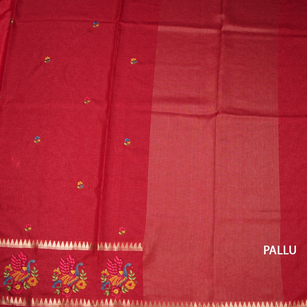 RTSR42459-2-Raw-Silk-Reddish-Pink-Thread-Work-Saree-pallu