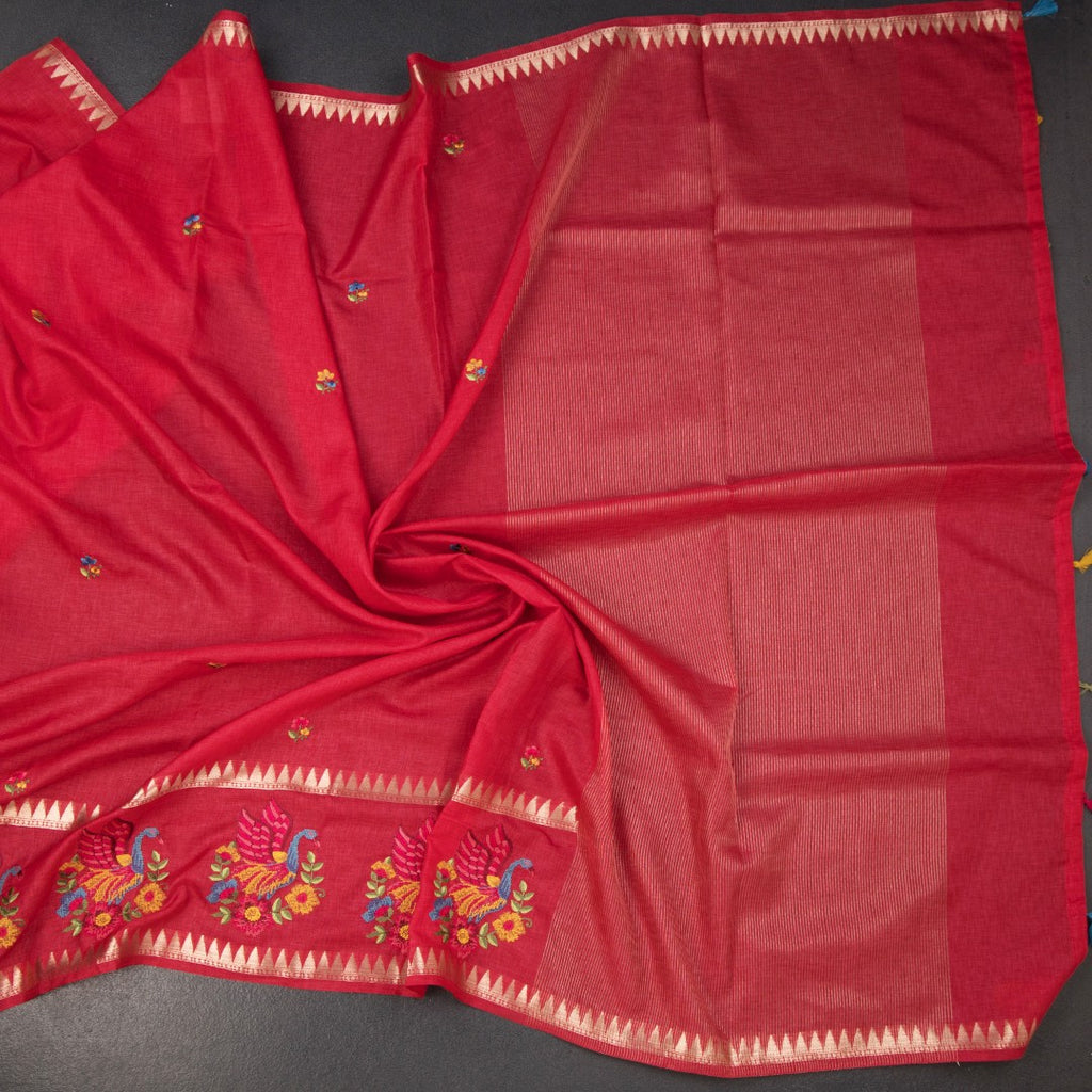 RTSR42459-4-Raw-Silk-Reddish-Pink-Thread-Work-Saree-crush