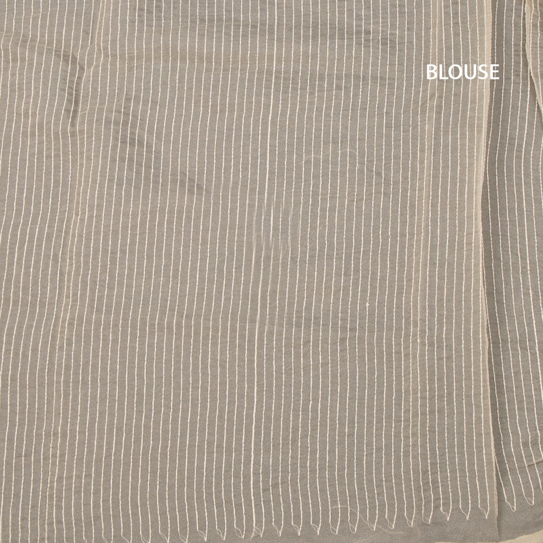 RTSR42465-3-Organza-Cream-Floral-Thread-Work-Saree-06-blouse