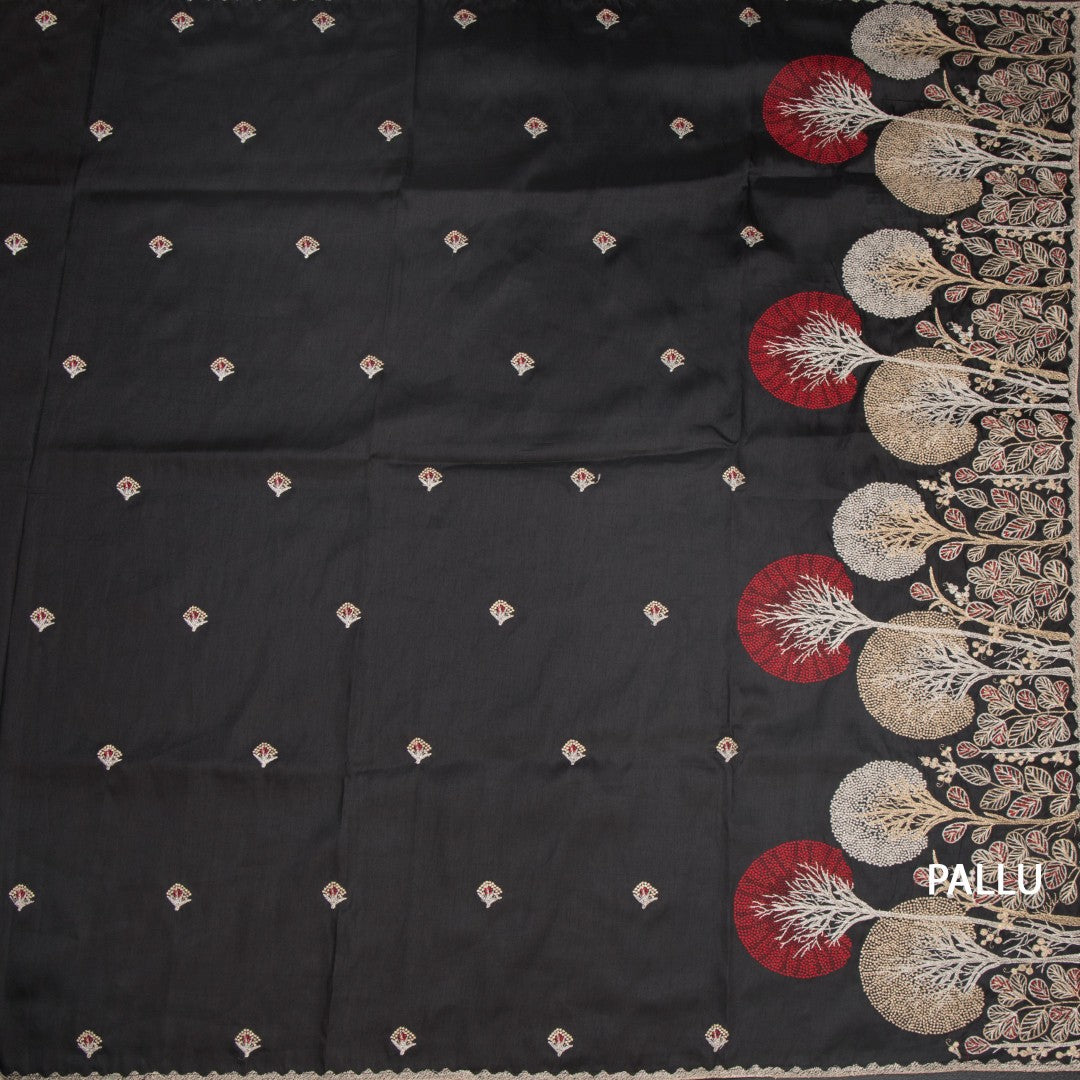 RTSR42468-2-Raw-Silk-Black-Floral-Zari-Worked-Saree-pallu