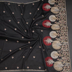 RTSR42468-4-Raw-Silk-Black-Floral-Zari-Worked-Saree-crush