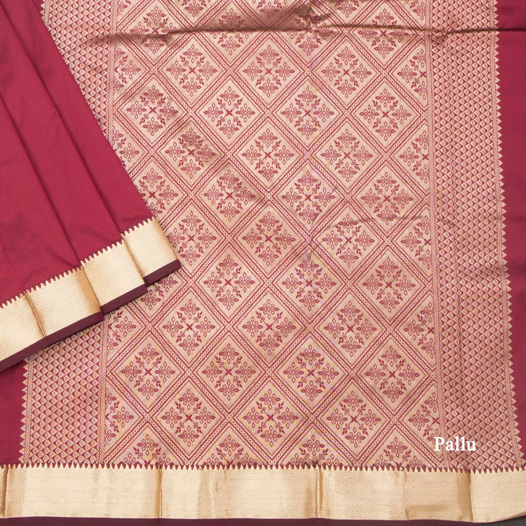 SMLSR42089-3-Semi-Silk-Maroon-Plain-Saree-And-Zari-Border-pallu