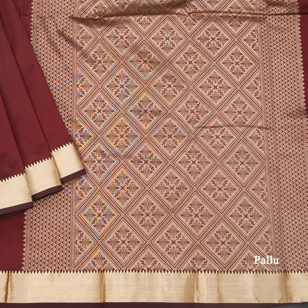 SMLSR42109-3-Semi-Silk-Plain-Maroon-Saree-And-Zari-Border-pallu