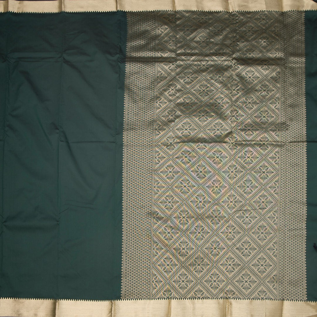 SMLSR42110-2-Semi-Silk-Plain-Dark-Green-Saree-And-Zari-Border-full-veiw
